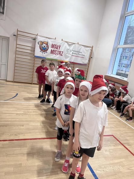 „Sportowe Potyczki Mikołajkowe”